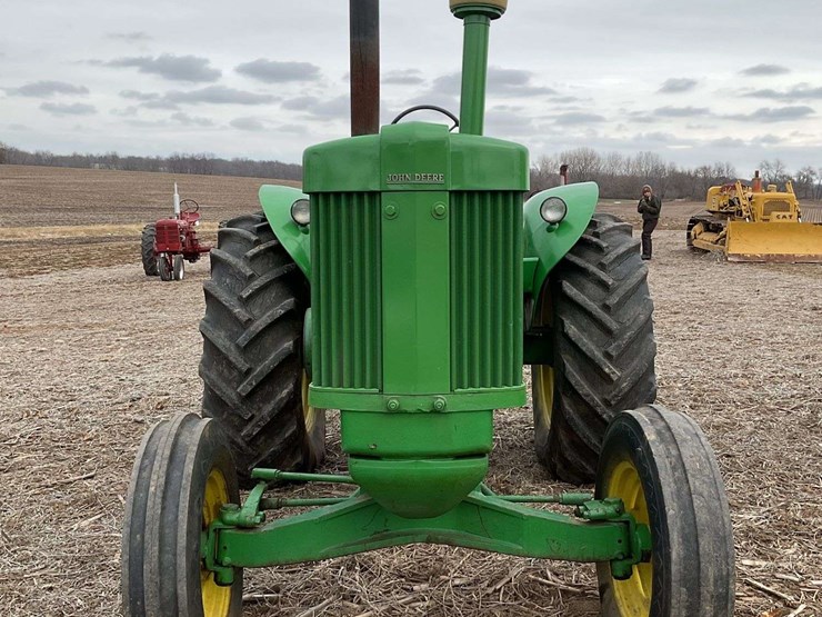 john-deere-70-image-2