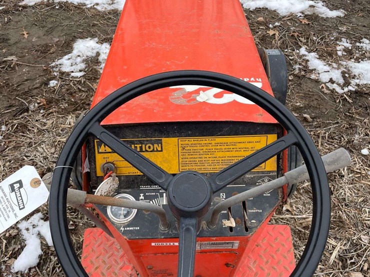 case-222-78-lawn-and-garden-tractor-w/-mower-deck-and-snow-blower-image-36