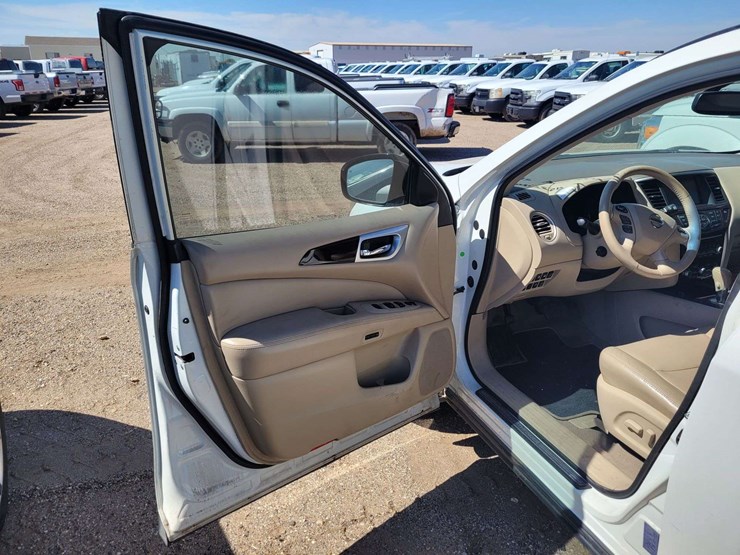 nissan-pathfinder-image-9