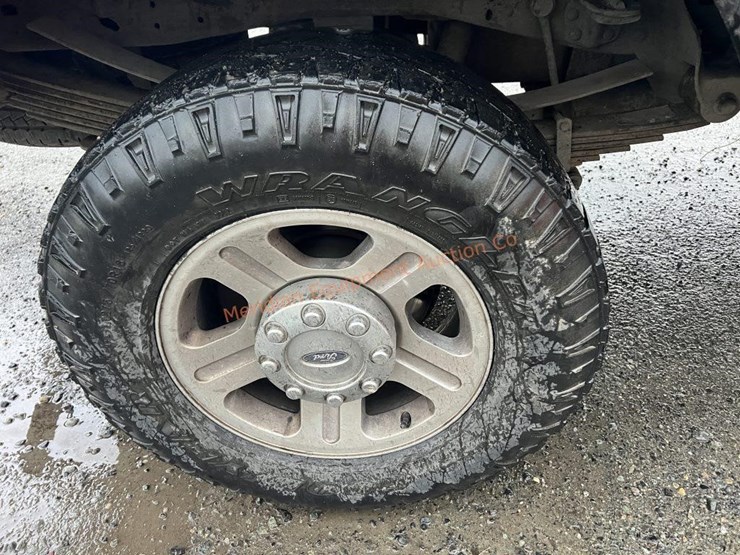 ford-f250-xlt-image-15