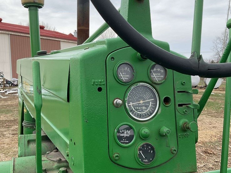 john-deere-70-image-5