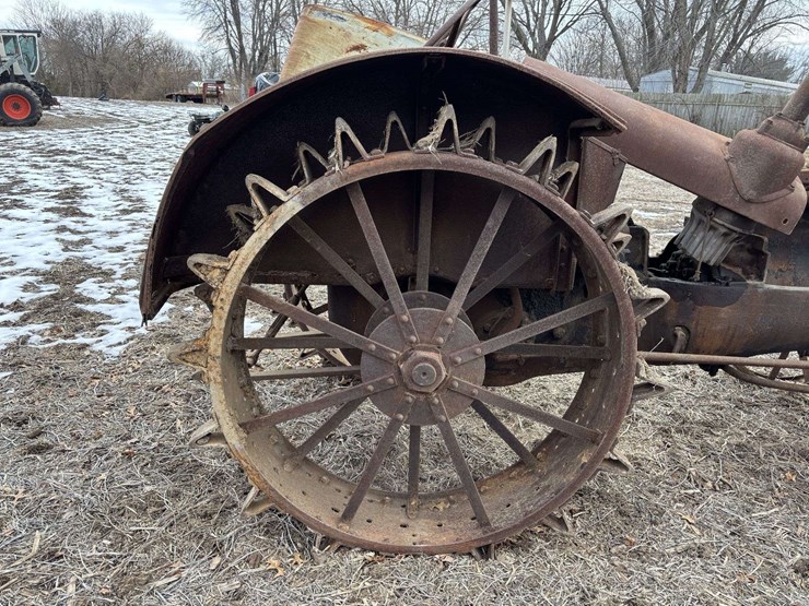 mccormick-deering-wk-40-parts-tractor-image-36