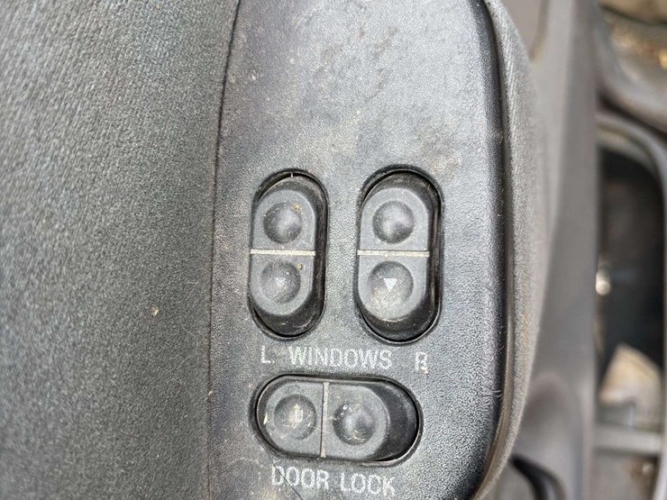 1992-ford-f250-xlt-image-67