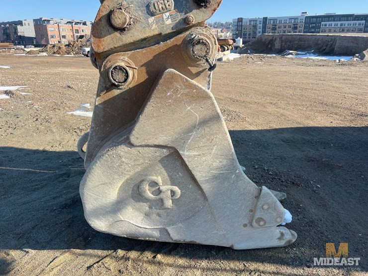 deere-470g-lc-image-38