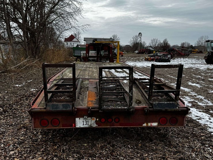 holland-formula-150-tandem-axle-w/duals-gooseneck-trailer-image-4