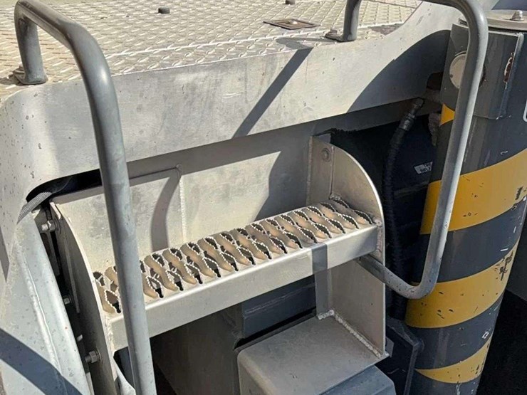 2013-grove-tms9000e-image-46