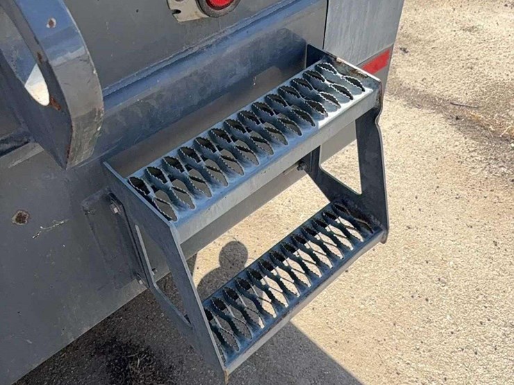 2013-grove-tms9000e-image-34