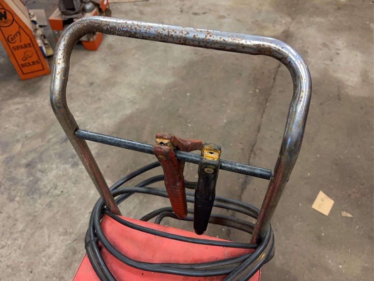 snap-on-battery-charger-image-3