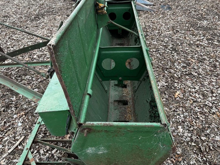 vintage-10'-grain-drill-on-rubber-image-6