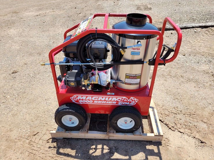magnum-4000-series-gold-pressure-washer-image-5