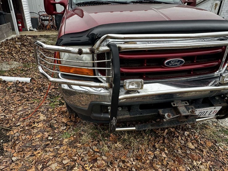 ford-f350-xlt-image-12