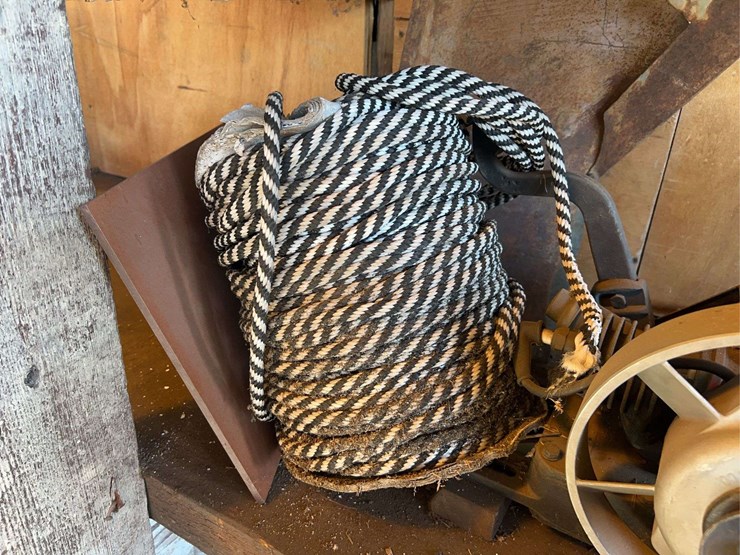 engines,-oil-jugs,-and-rope-image-2