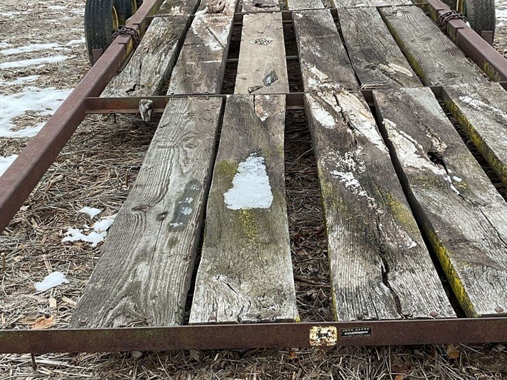 john-deere-28-image-19