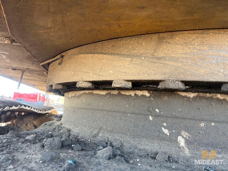 deere-470g-lc-image-16