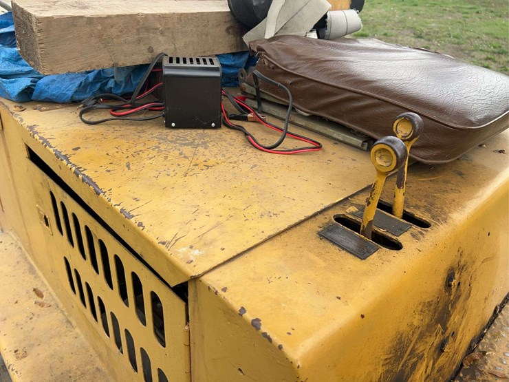 baker-forklift-image-37