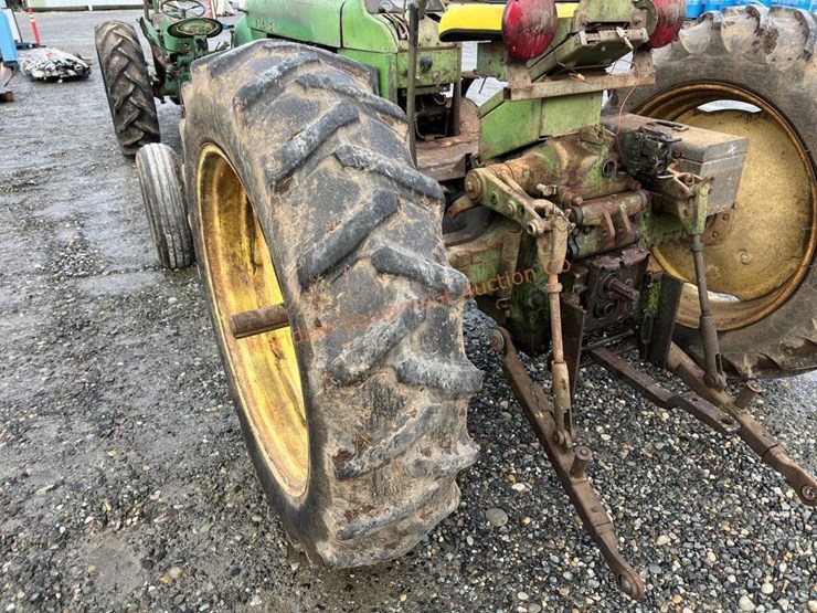 john-deere-2010-image-12