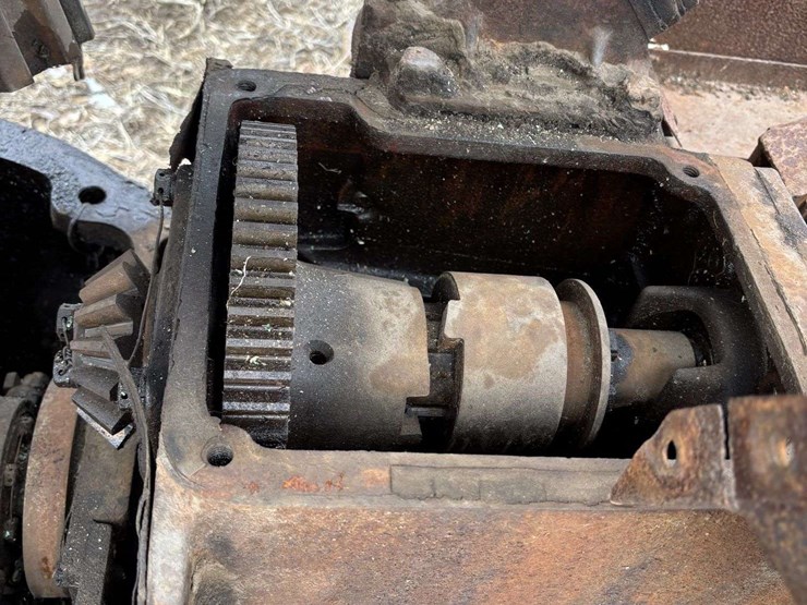 mccormick-deering-wk-40-parts-tractor-image-45