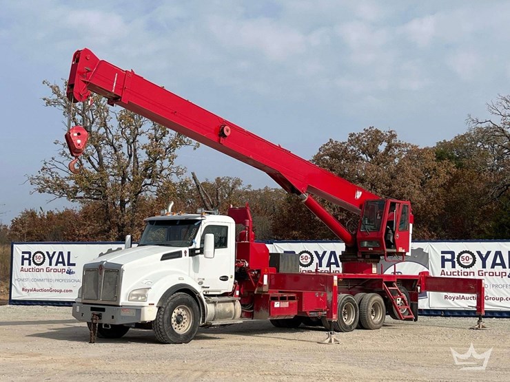 2015-kenworth-t880-image-2