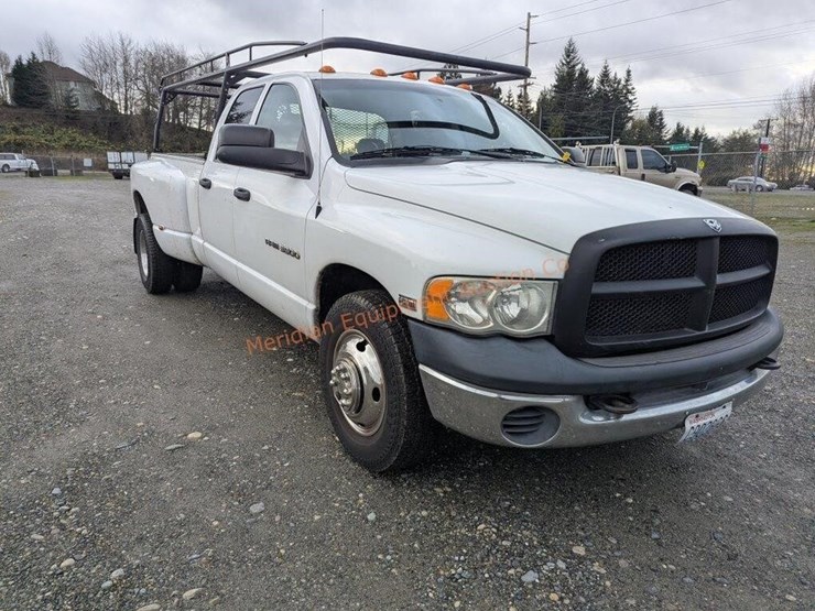 dodge-ram-3500-image-4