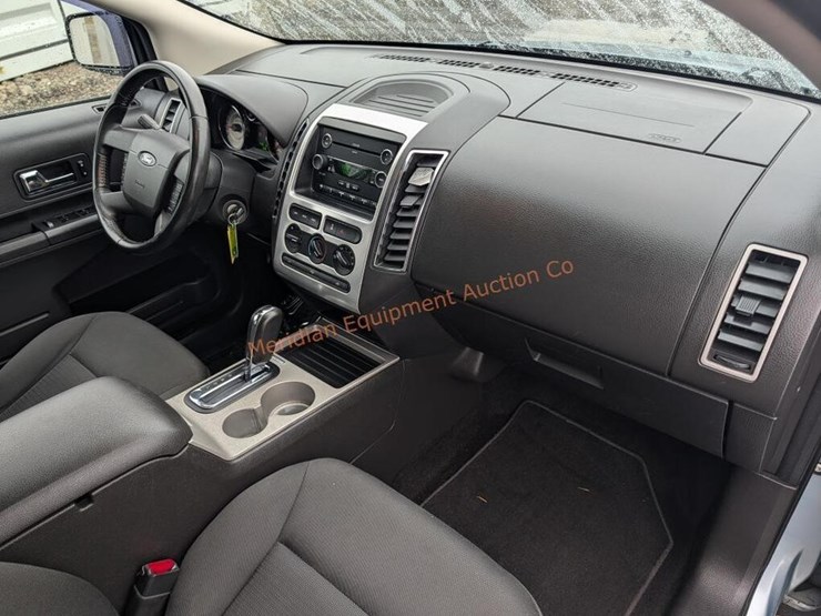 ford-edge-sel-image-27