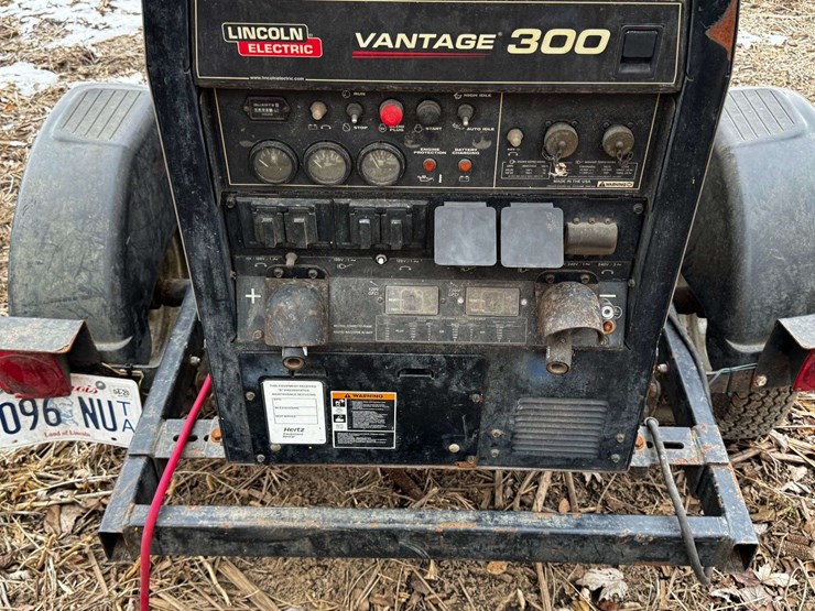 lincoln-electric-vantage-300-image-20