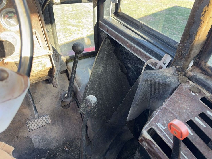 versatile-555-image-75