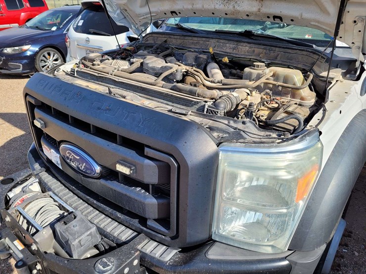 2016-ford-f550-image-13