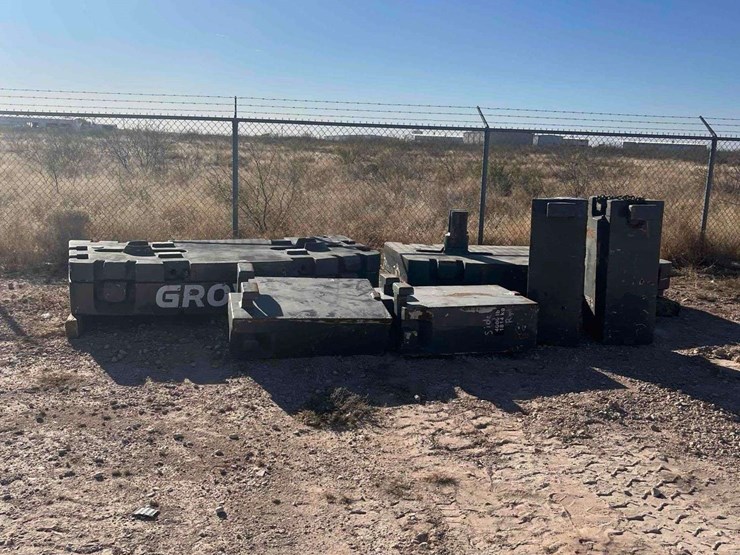 2019-grove-tms-9000-2-115-ton-hydraulic-truck-crane-image-52