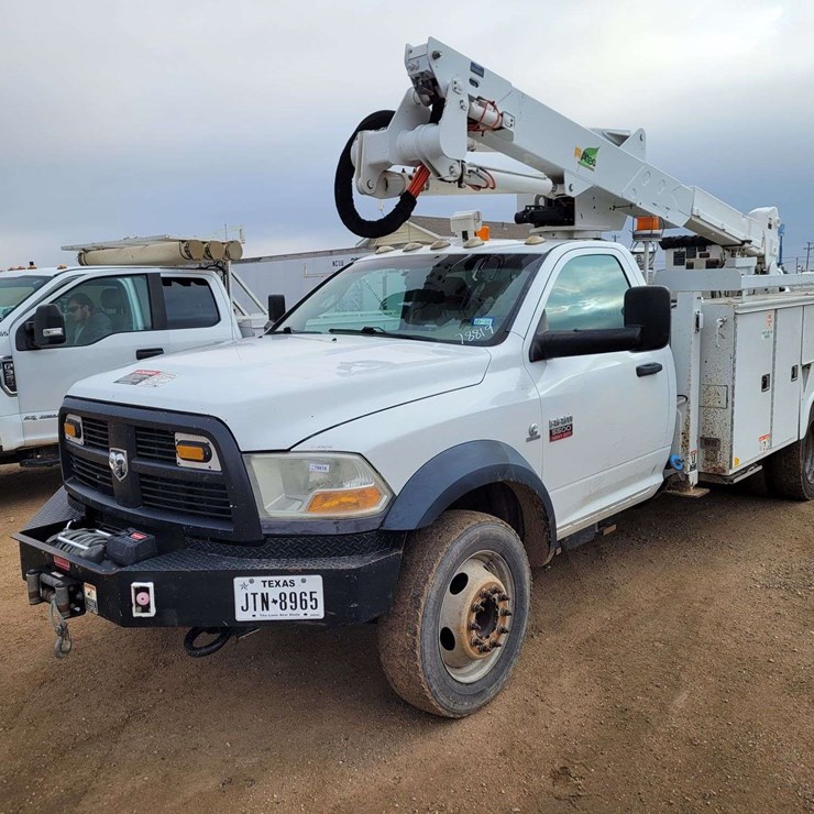 2012 Ram 5500 Chassis Regular Cab 2D Bucket Truck