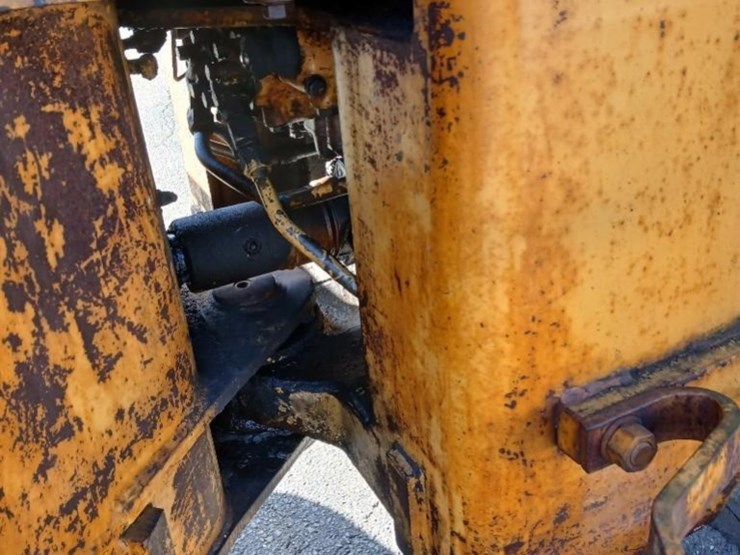 1983-caterpillar-920-image-17