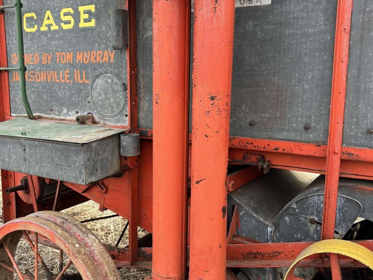 case-28x46-thresher-on-steel-image-42