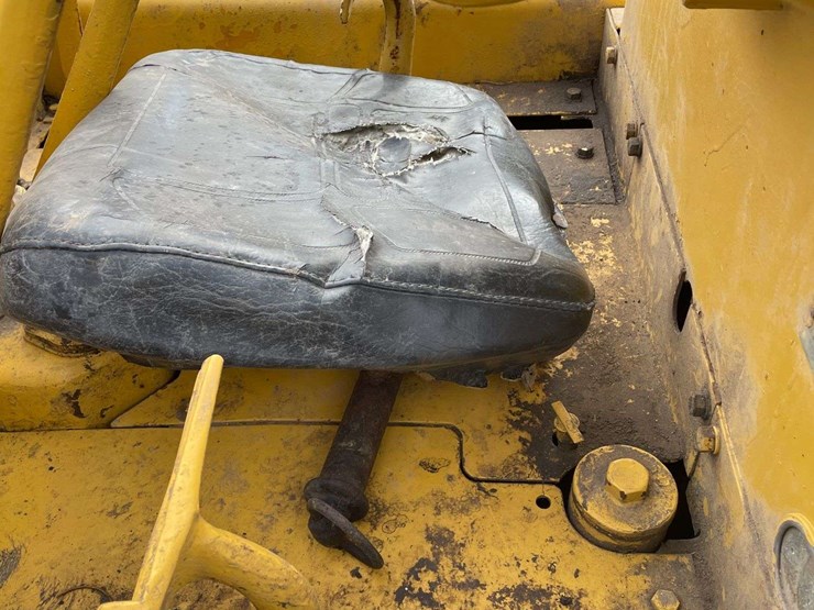 caterpillar-d4d-image-43