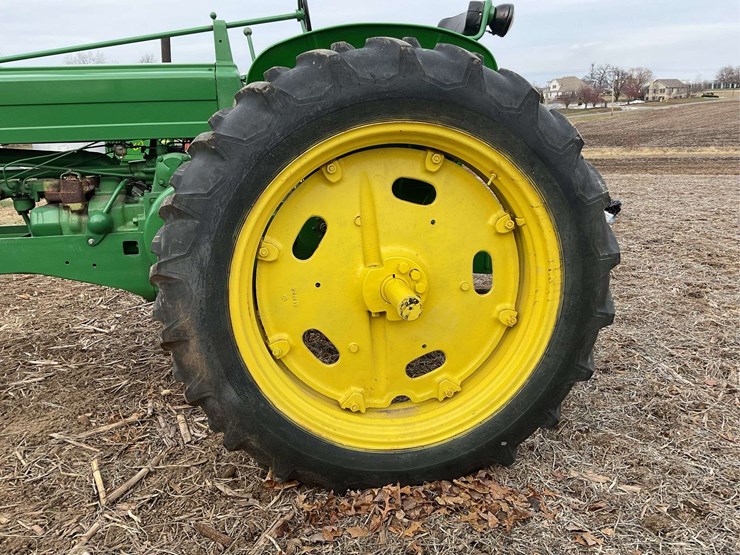 john-deere-50-image-41