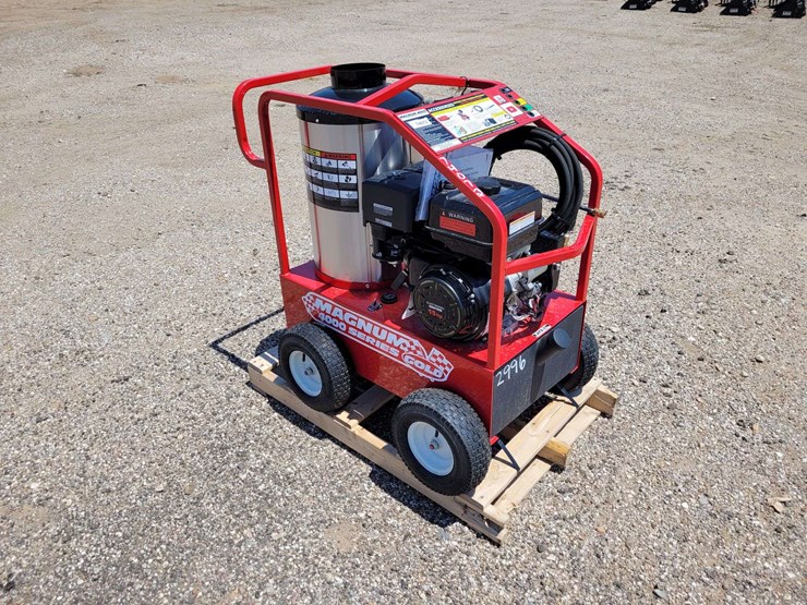 magnum-4000-series-gold-pressure-washer-image-4