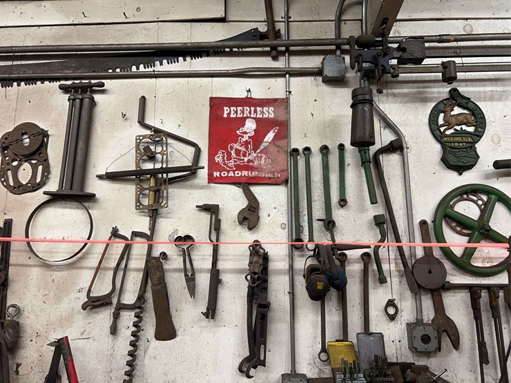 wall-of-tools-image-6