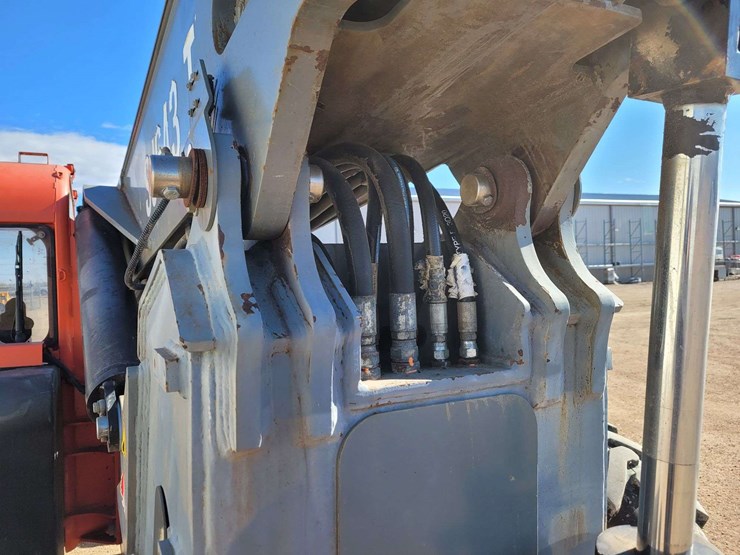 skyjack-sj643th-image-13