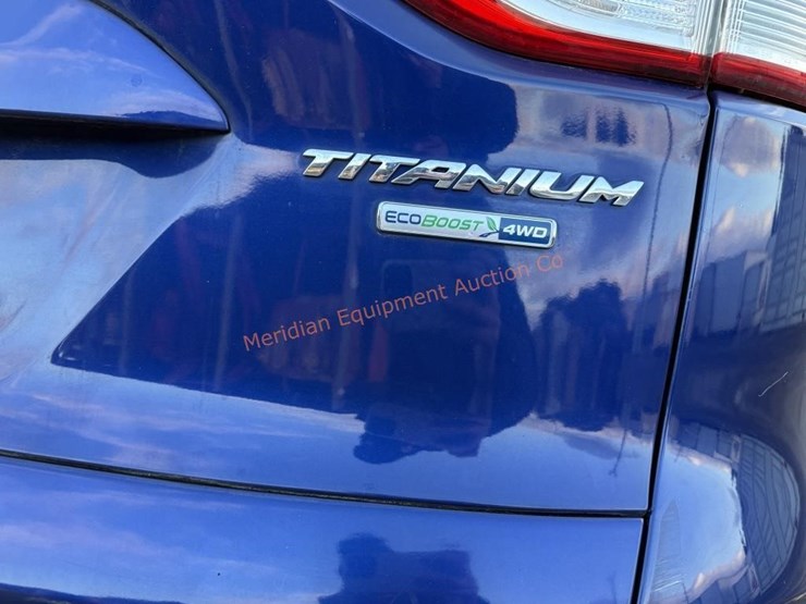 ford-escape-titanium-image-6