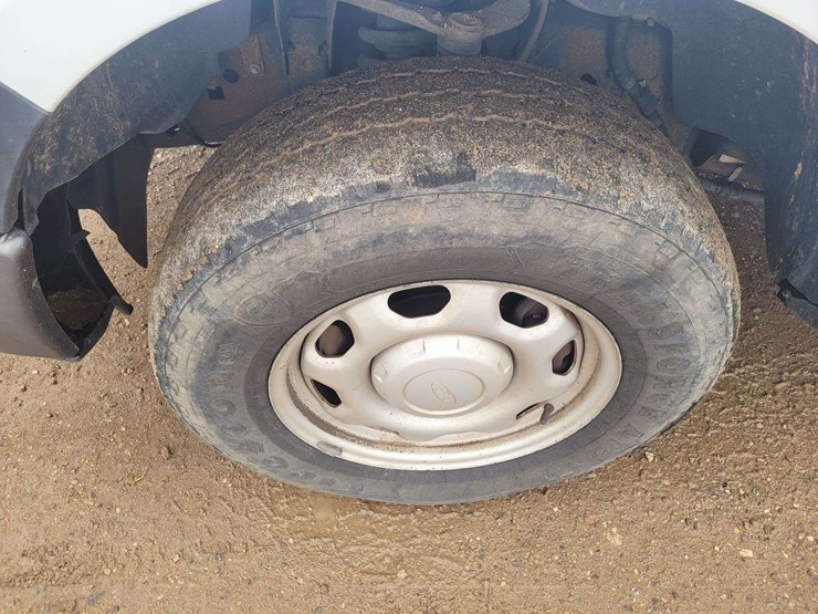 ford-f150-xl-image-14