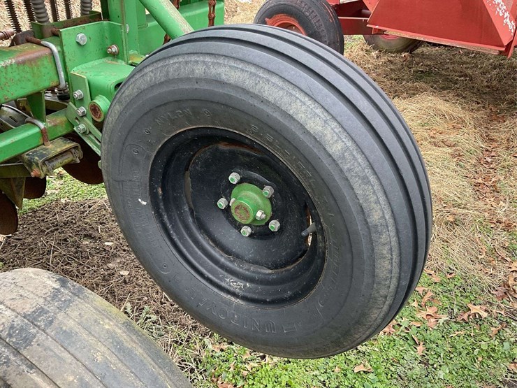 great-plains-solid-stand-15-image-37