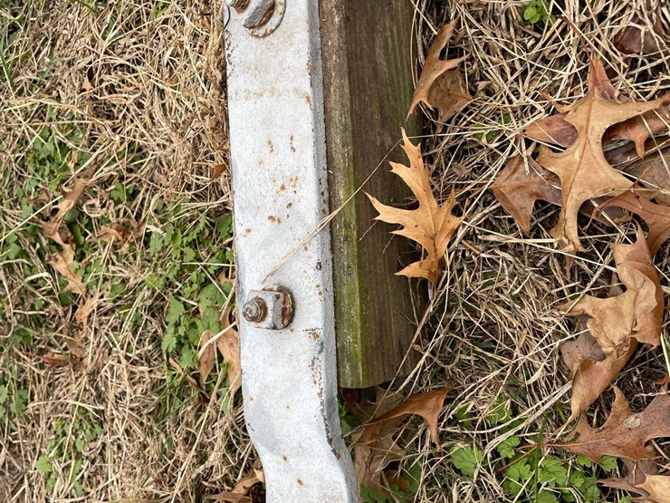 vintage-bale-press-on-steel-image-9