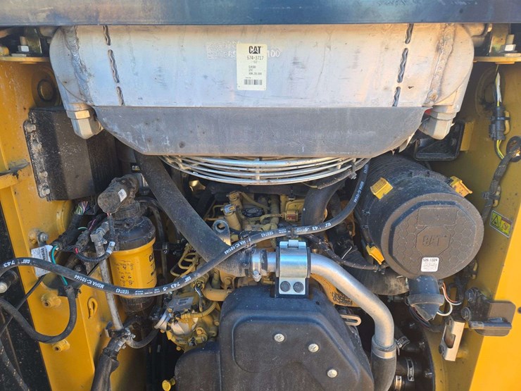 caterpillar-249d3-image-21