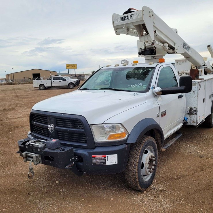 2012 Ram 5500 Chassis Regular Cab 2D Bucket Truck