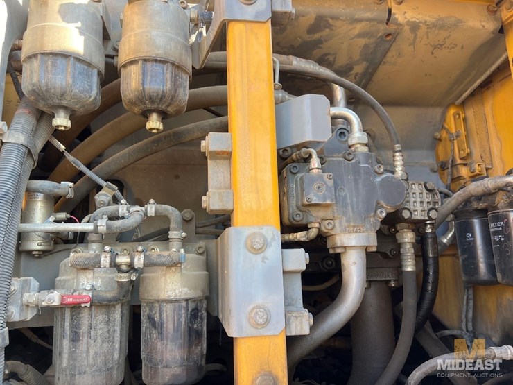 deere-470g-lc-image-24