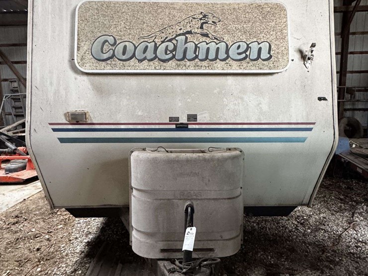 coachmen-catalina-lite-hw-22'-travel-trailer-image-31