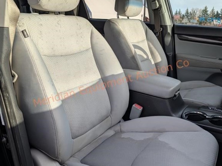 kia-sorento-lx-image-34