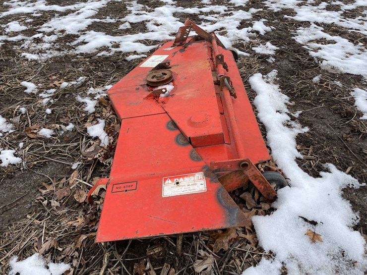 case-222-78-lawn-and-garden-tractor-w/-mower-deck-and-snow-blower-image-50