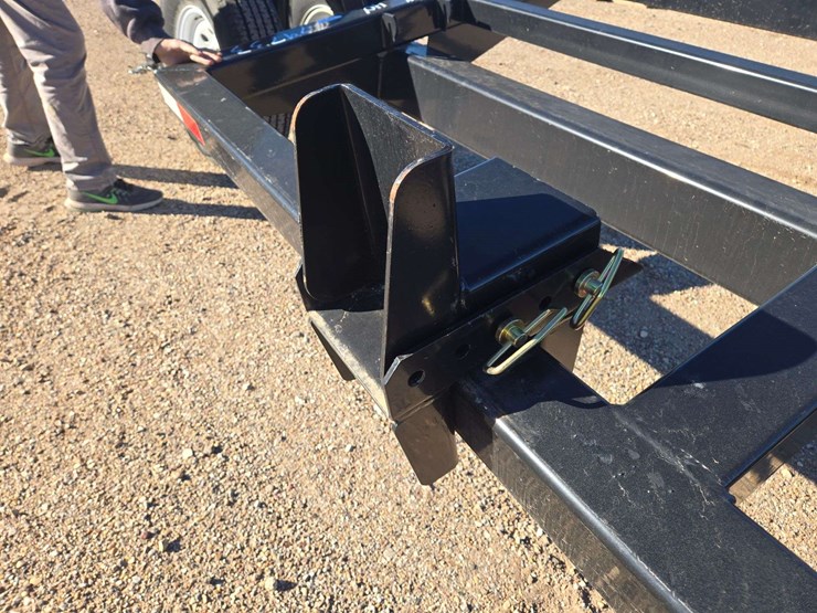 2023-drop-pin-combine-head-hauler-image-14