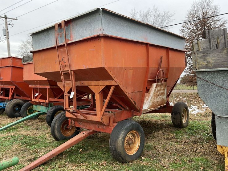 gravity-flow-wagon-image-1