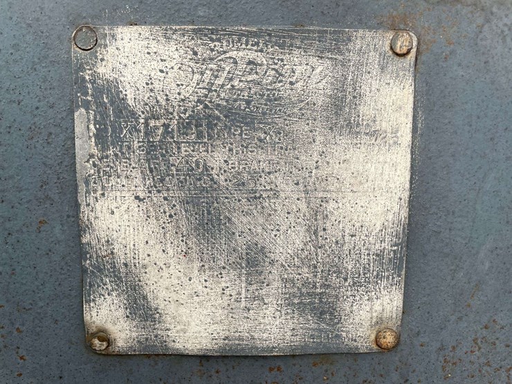 rumley-25-40-wide-front-on-steel-image-60