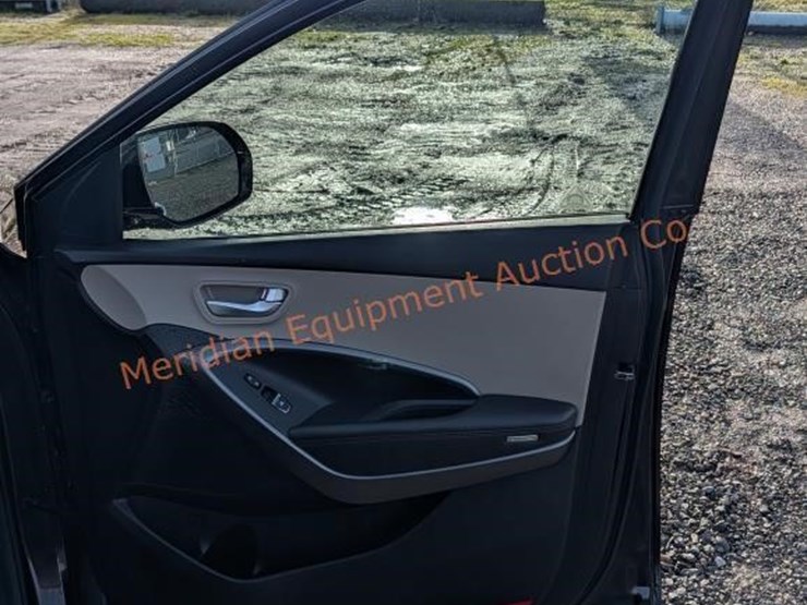 hyundai-santa-fe-image-31